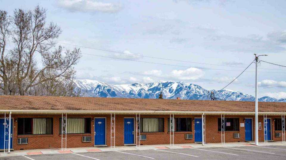 Pet Friendly Hotels in Tremonton Utah